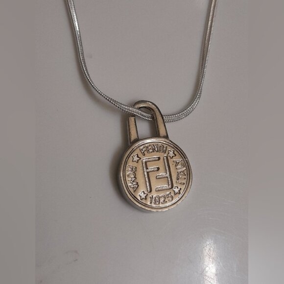 Fendi - Silver Pendant Necklace re-purposed - Picture 5 of 9